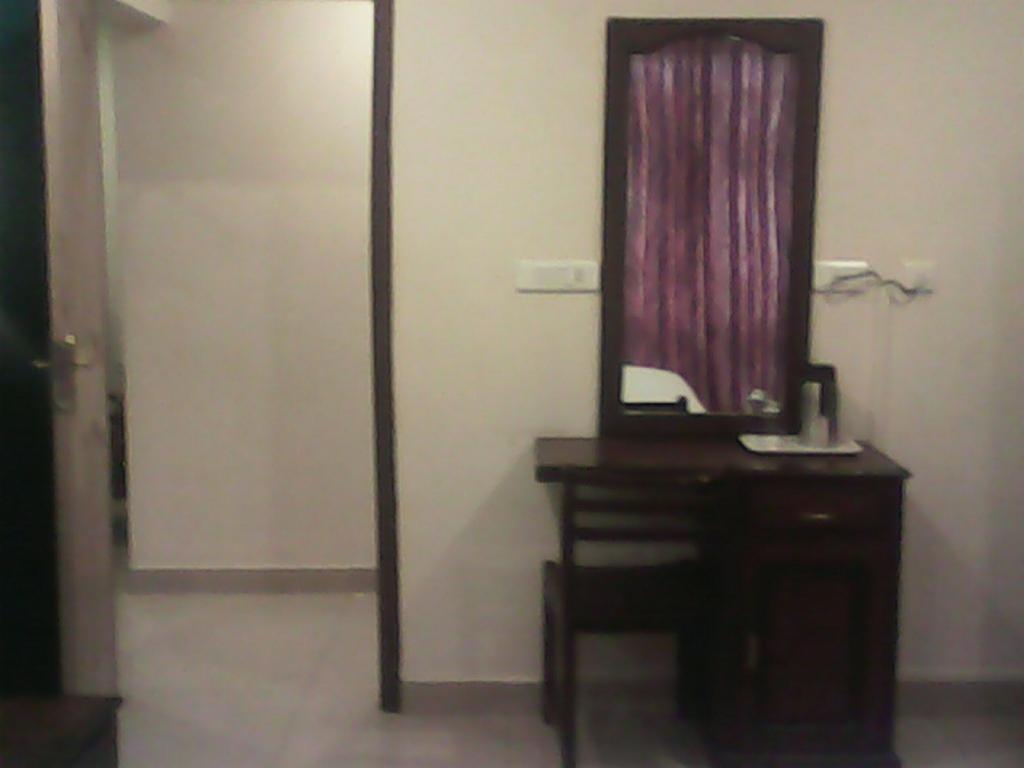 Hotel Mintflower Sultan Bathery Room photo